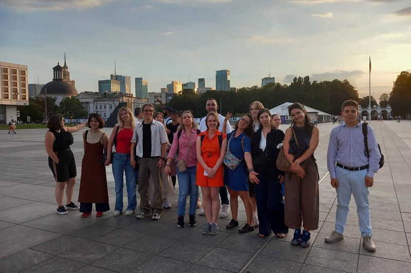 Particpants of the course walking around Warsaw.