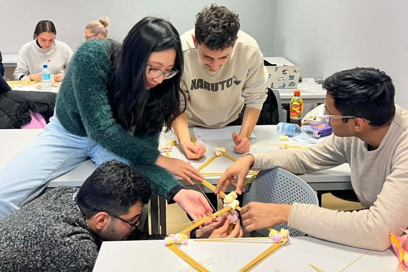 Students working on project_during_Skills_for the Future workshop at USWPS in Poznań