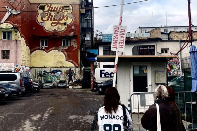 Visual_noise_in_the_city_of_Sophia