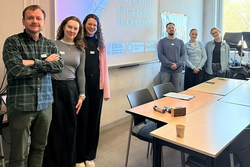 Students and a lecturer from SWPS University conduct a workshop at University Paris 8